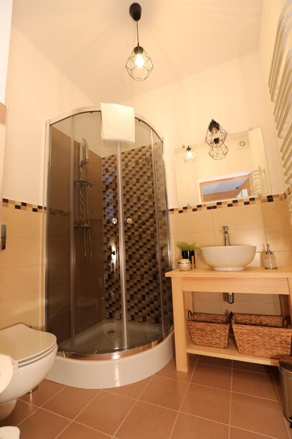 Udany Apartamento Brzegi  Exterior foto